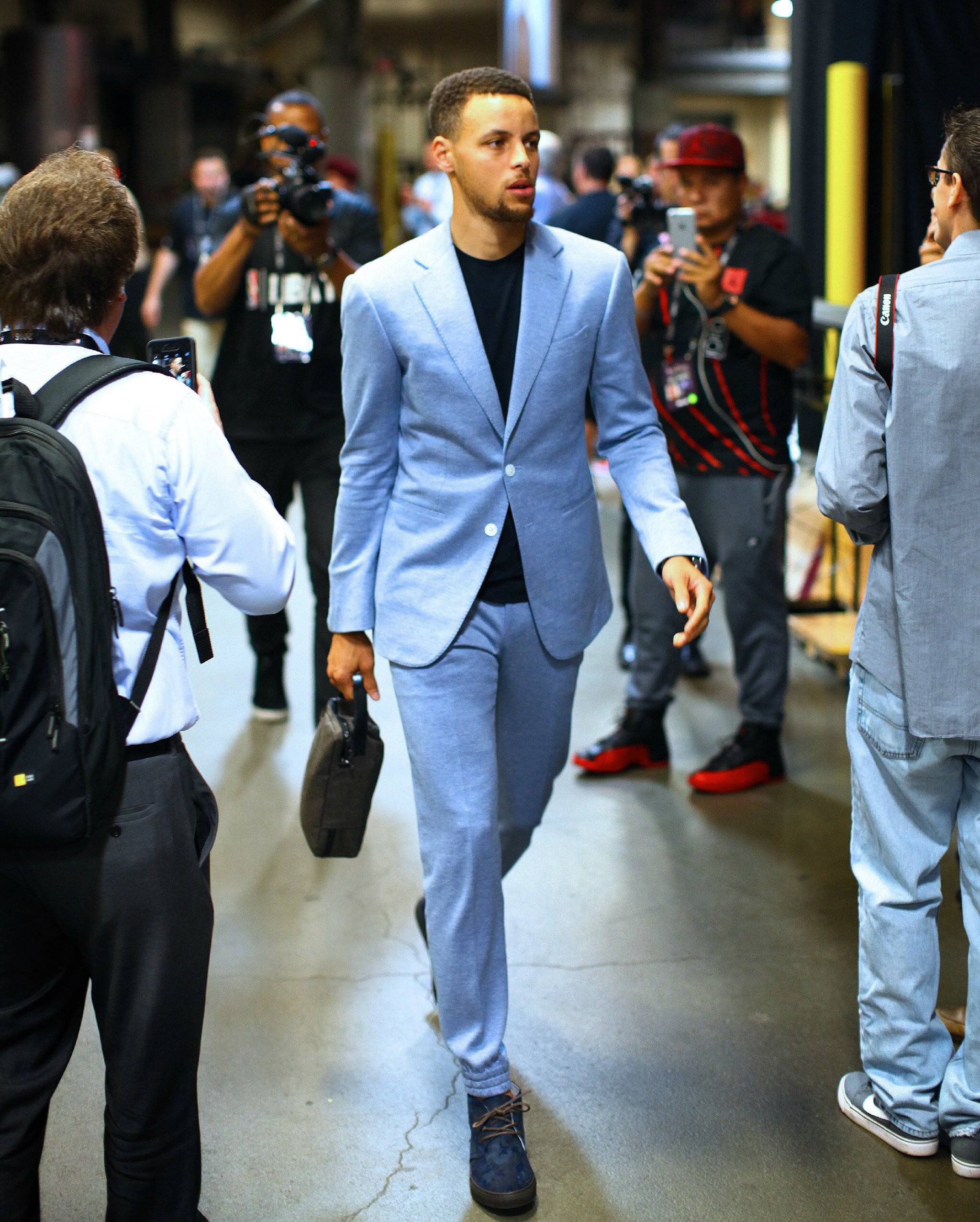 进一步擦亮 进一步擦亮